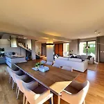 Villa Grey